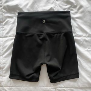 NWOT Lululemon Wunder Train High-Rise Short💓 6”